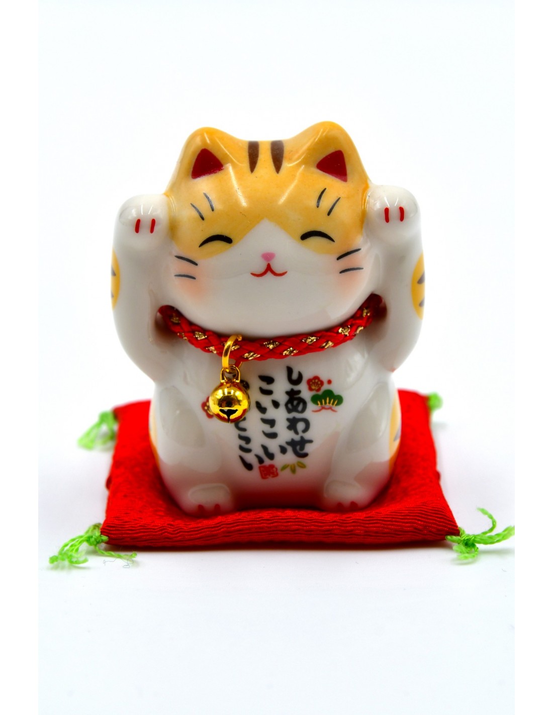 Tutto sul Maneki neko, il gatto giapponese portafortuna